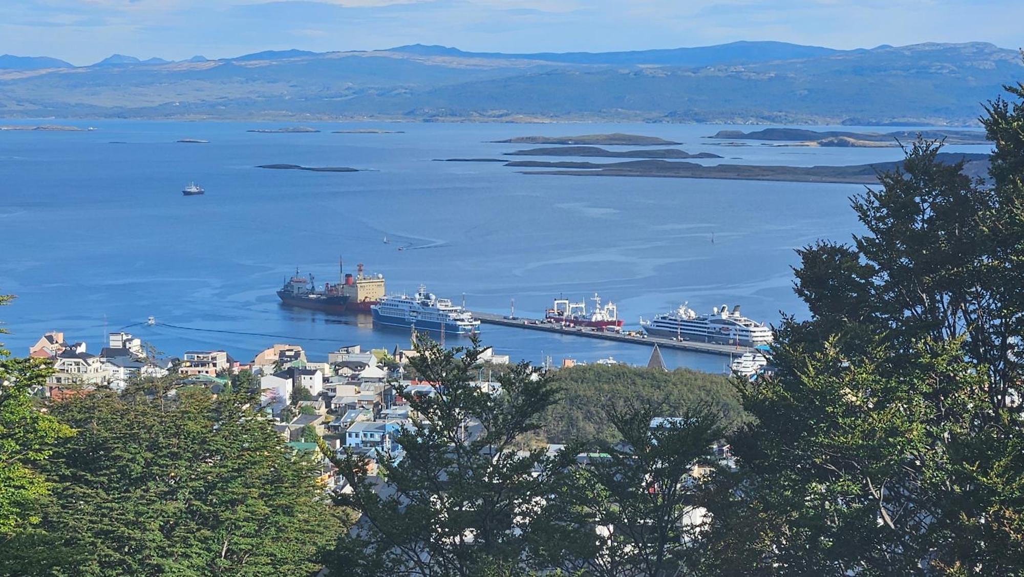 Mirador Del Beagle Hosteria Ushuaia Exterior foto
